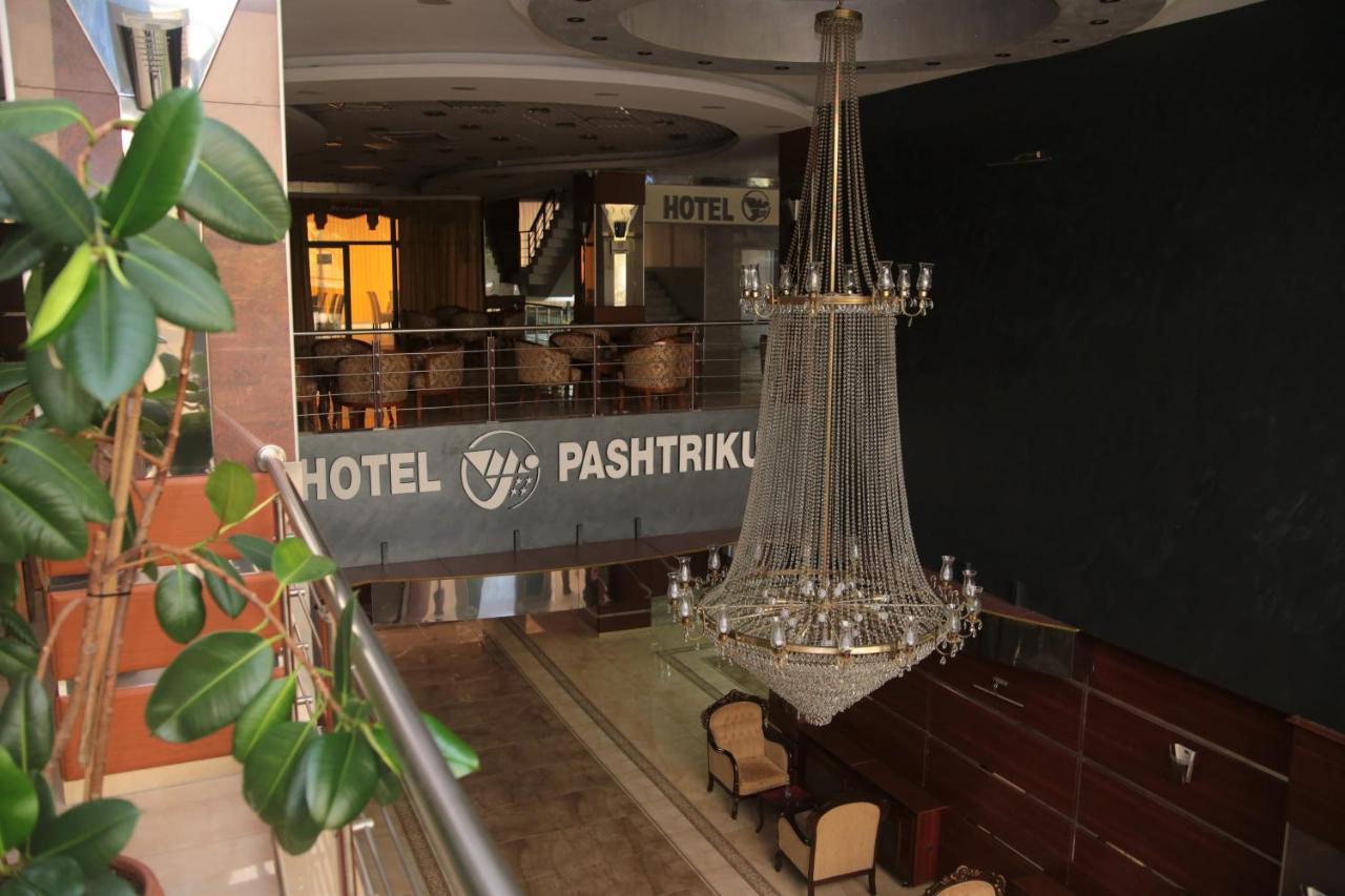 Hotel Pashtriku Gjakova Екстер'єр фото