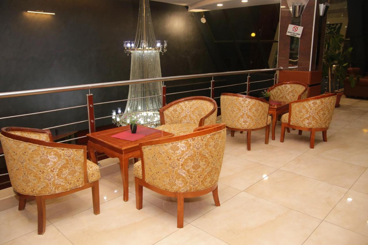 Hotel Pashtriku Gjakova Екстер'єр фото