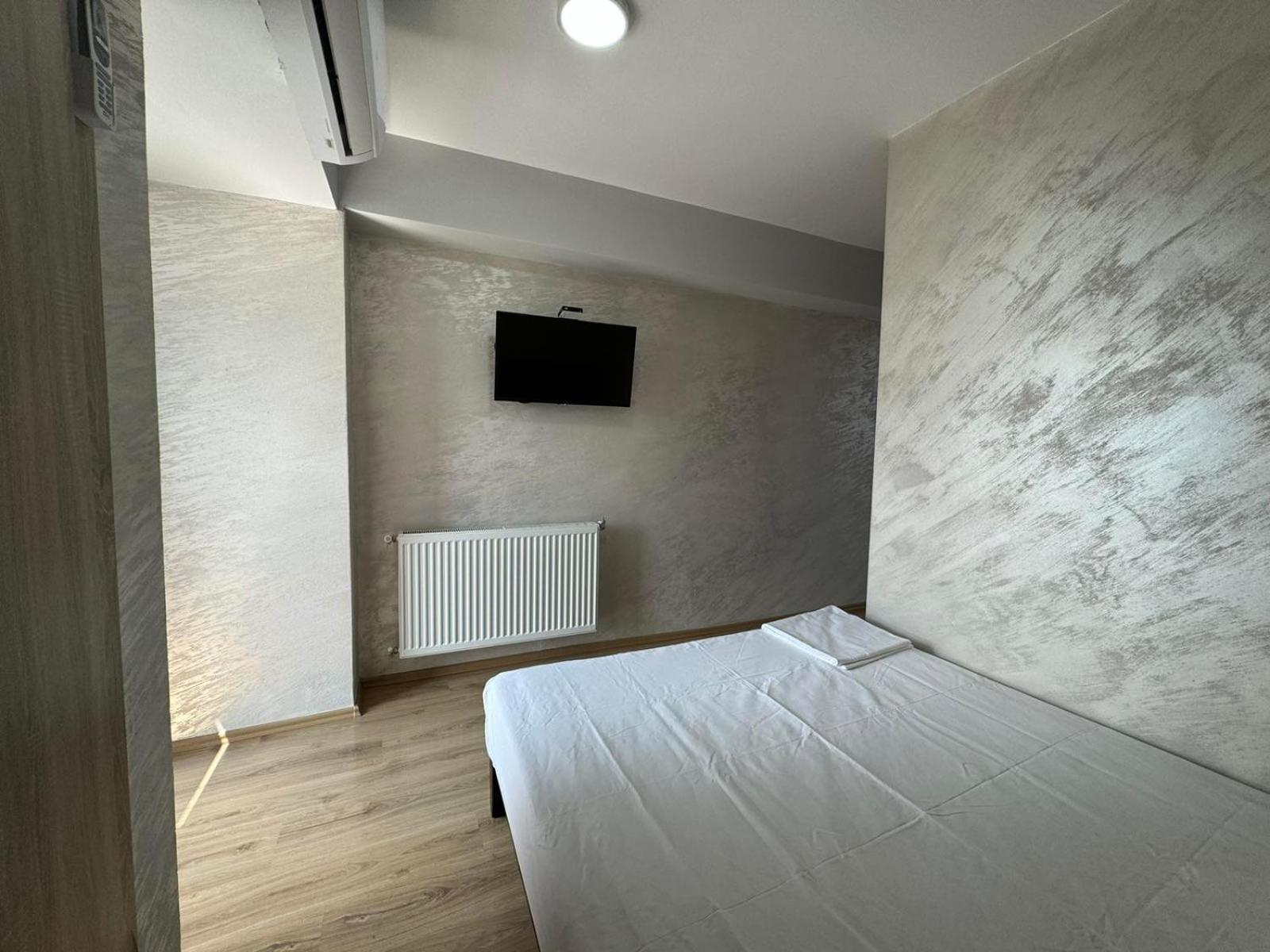 Hotel Pashtriku Gjakova Екстер'єр фото